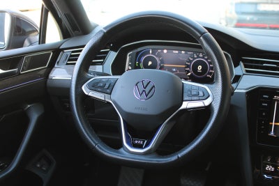 VW Passat GTE Variant DSG