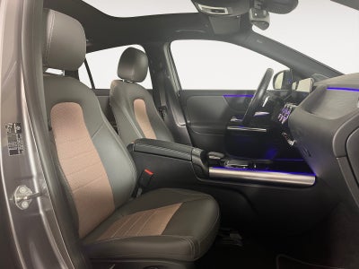 Mercedes EQA250 Electric Art