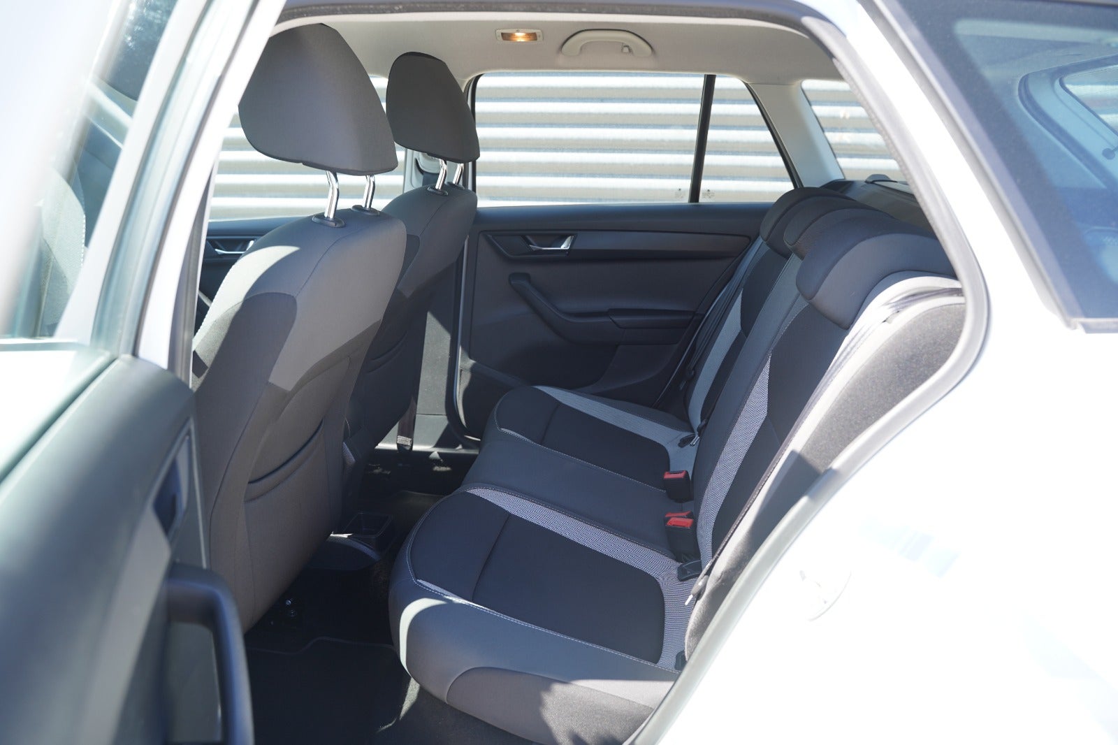 Billede af Skoda Fabia 1,0 TSi 110 Ambition Combi DSG