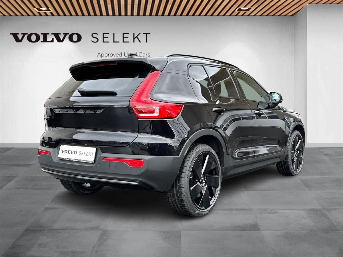 Volvo EX40 Extended Range Black Edition Excess billede 2