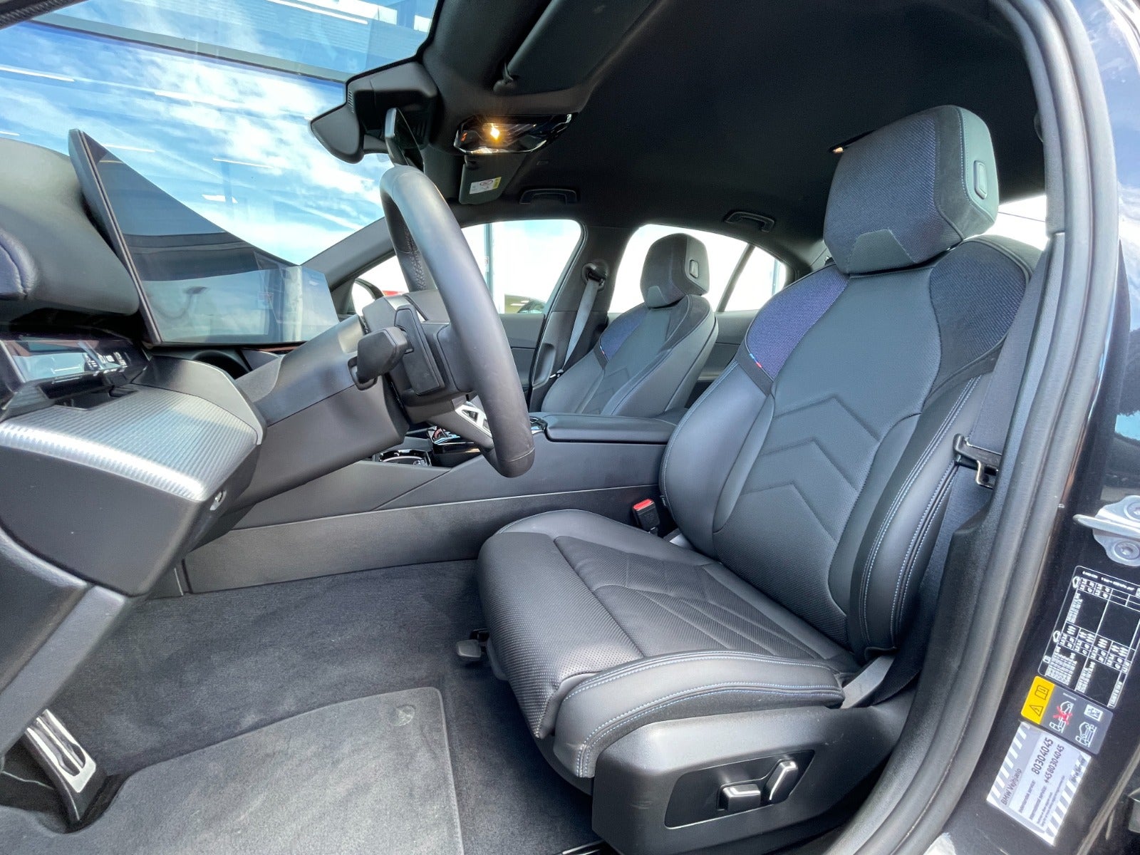 BMW i5 eDrive40 M-Sport 4d - 7