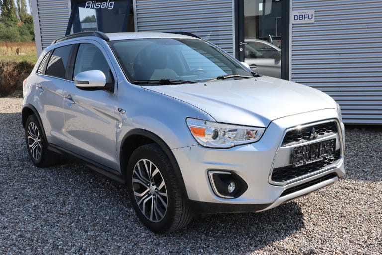 Mitsubishi ASX Invite