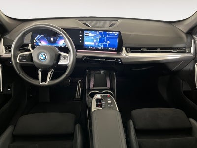 BMW iX1 eDrive20 M-Sport Premium