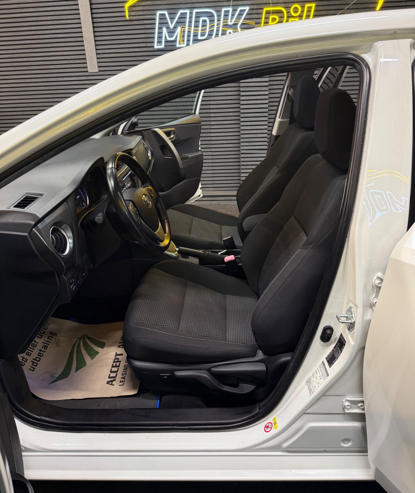 Billede af Toyota Auris 1,8 Hybrid H3 CVT