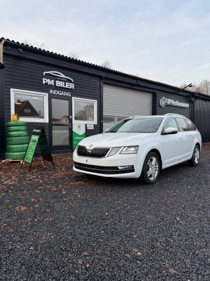 Modelår 2020 Kilometer 102.000 Drivmiddel Diesel Skoda Octavia 2,0 TDi 150 Ambition Combi 