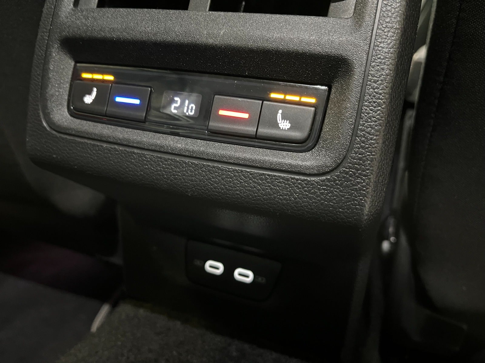 Billede af VW Golf VIII 1,5 eTSi 150 Style DSG