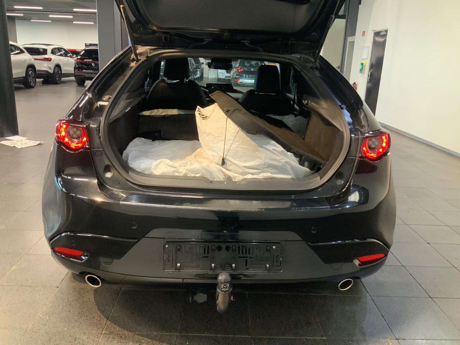 Mazda 3 (4/8)