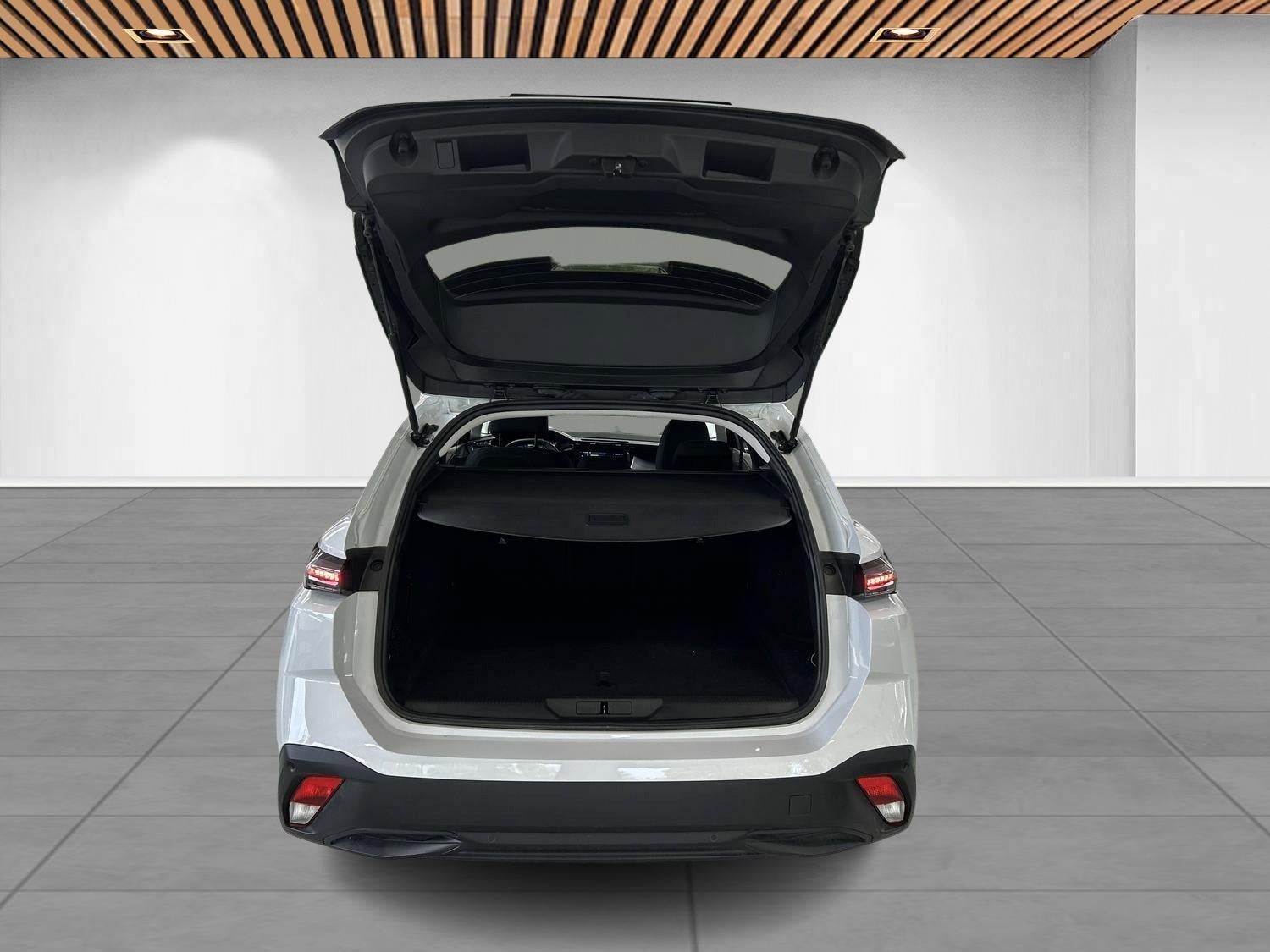 Billede af Peugeot e-308 54 Style SW