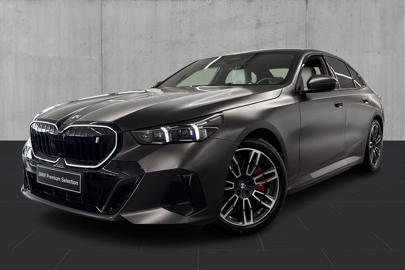 BMW i5 eDrive40 Fully Charged M-Sport