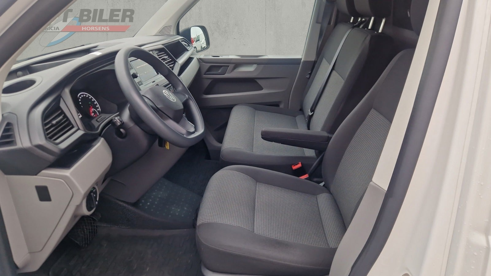 Billede af VW Transporter 2,0 TDi 150 Kassevogn DSG lang