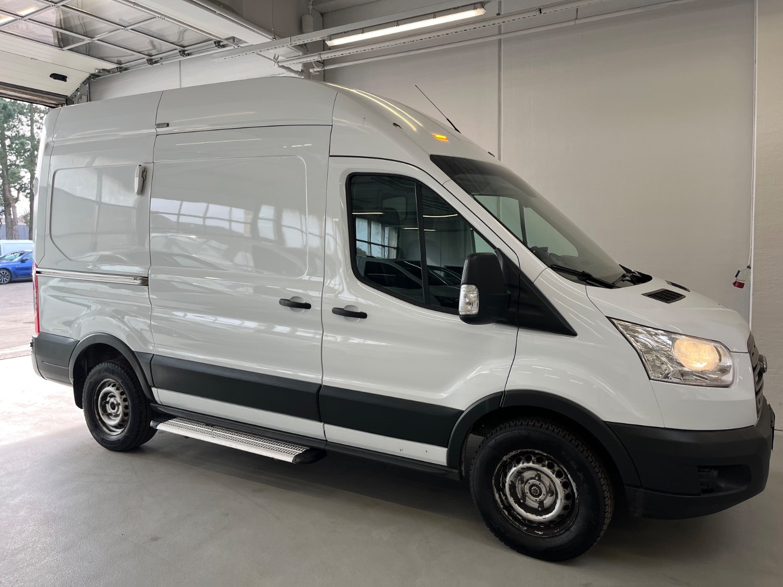 Billede af Ford Transit 350 L3 Van 2,2 TDCi 155 Ambiente H2 FWD