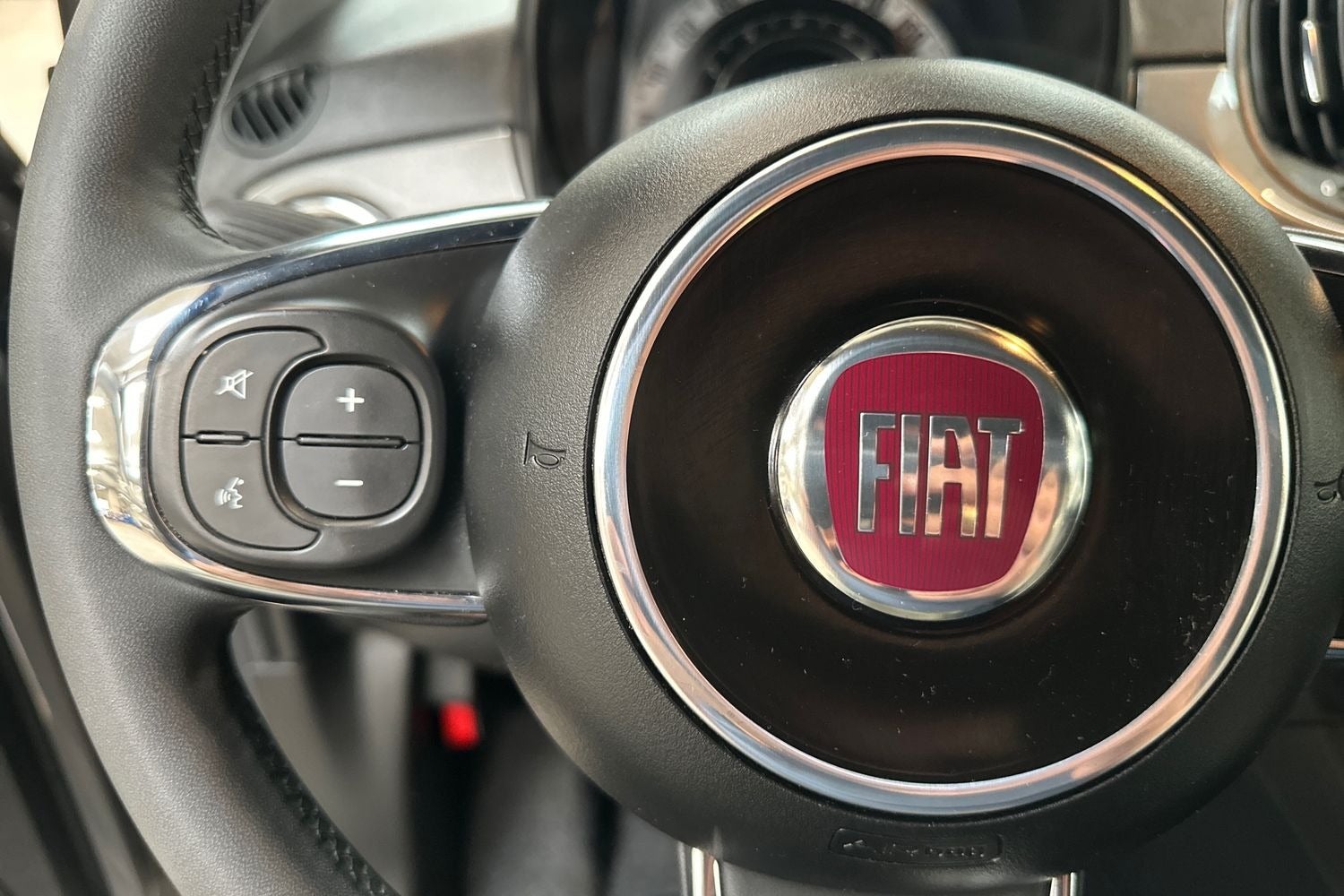 Billede af Fiat 500C 1,0 Hybrid Dolcevita