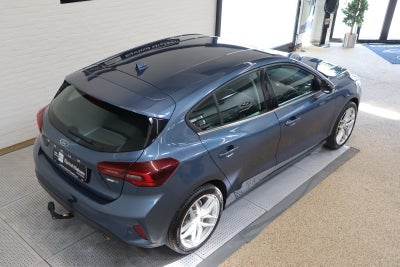 Ford Focus EcoBoost mHEV Titanium