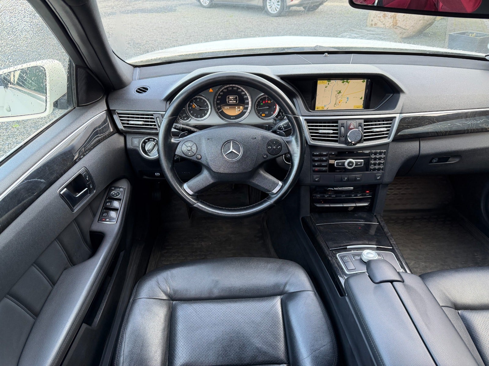 Billede af Mercedes E220 2,2 CDi Avantgarde stc. aut. BE