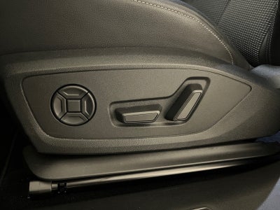 Audi Q4 e-tron S-line Sportback quattro Van