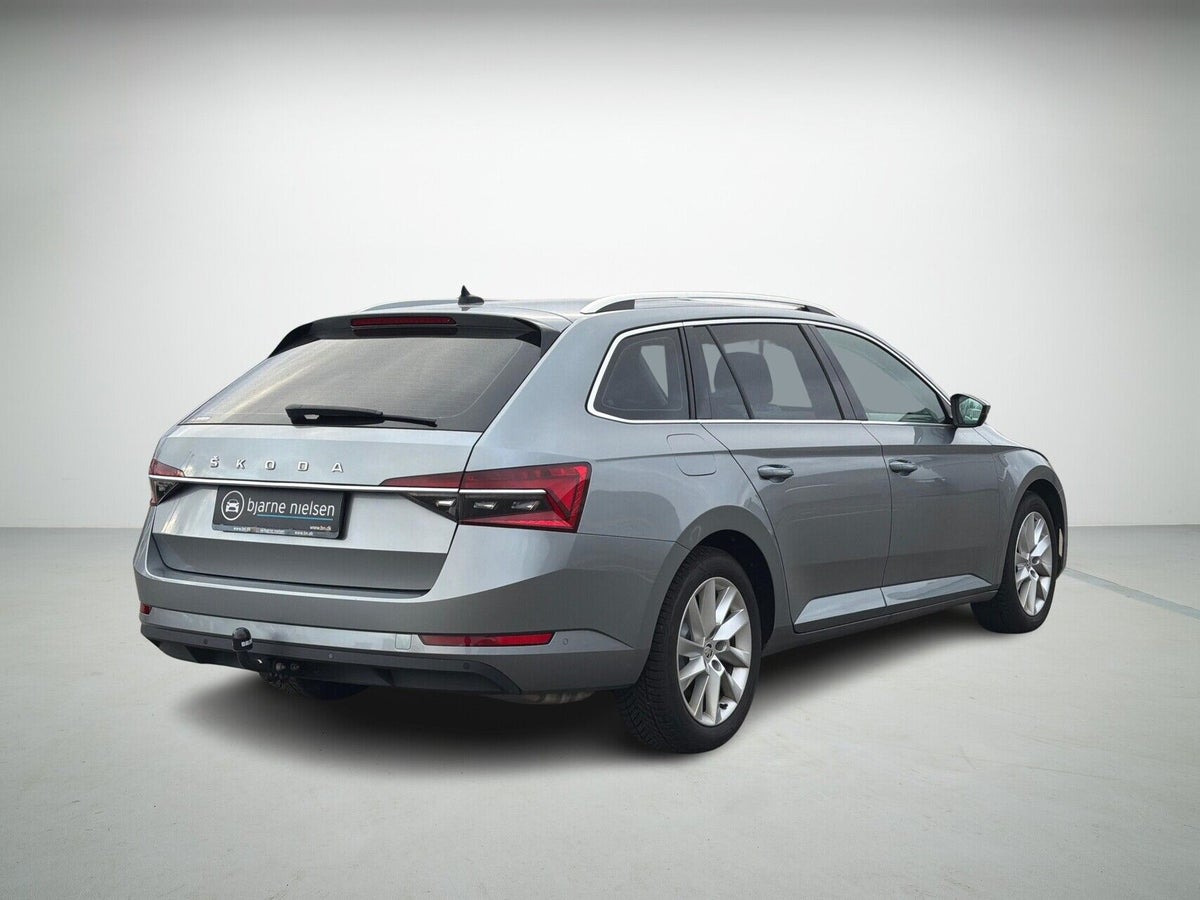 Skoda Superb TSi 190 Business Executive Combi DSG billede 2