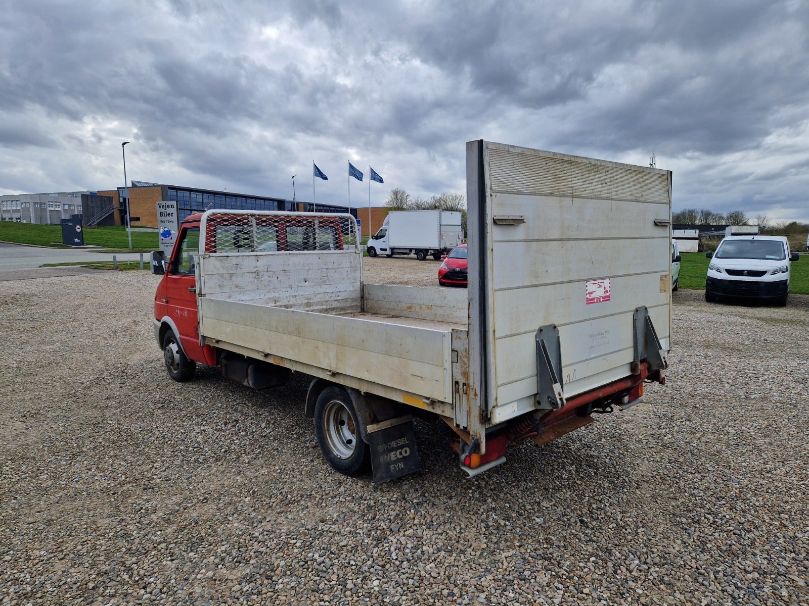 Billede af Iveco Daily 30-8 D Kassevogn