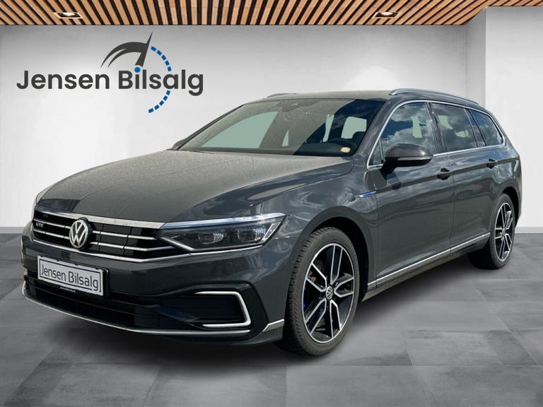 VW Passat GTE Highline+ Variant DSG