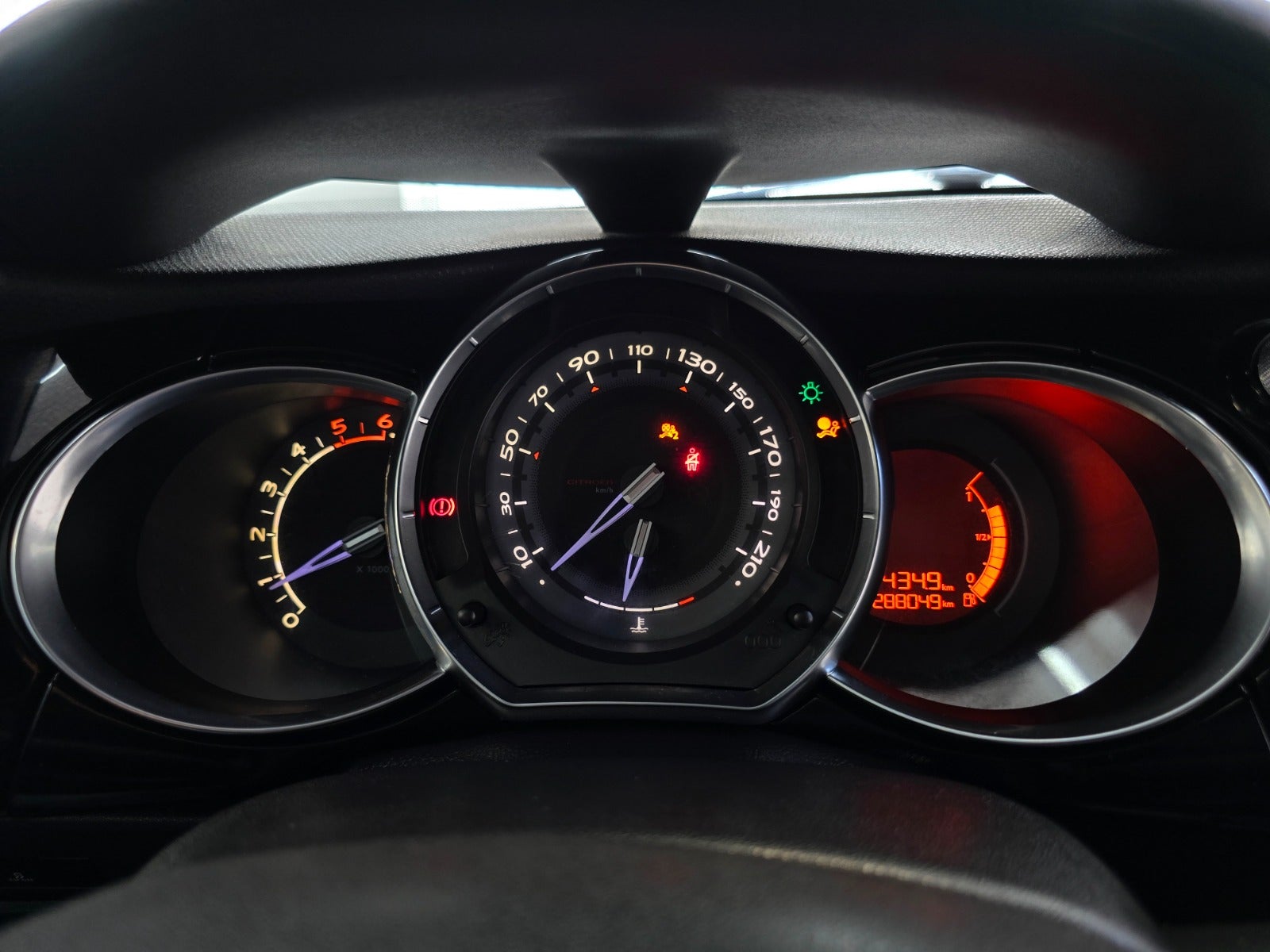 Billede af Citroën DS3 1,6 e-HDi 90 Style