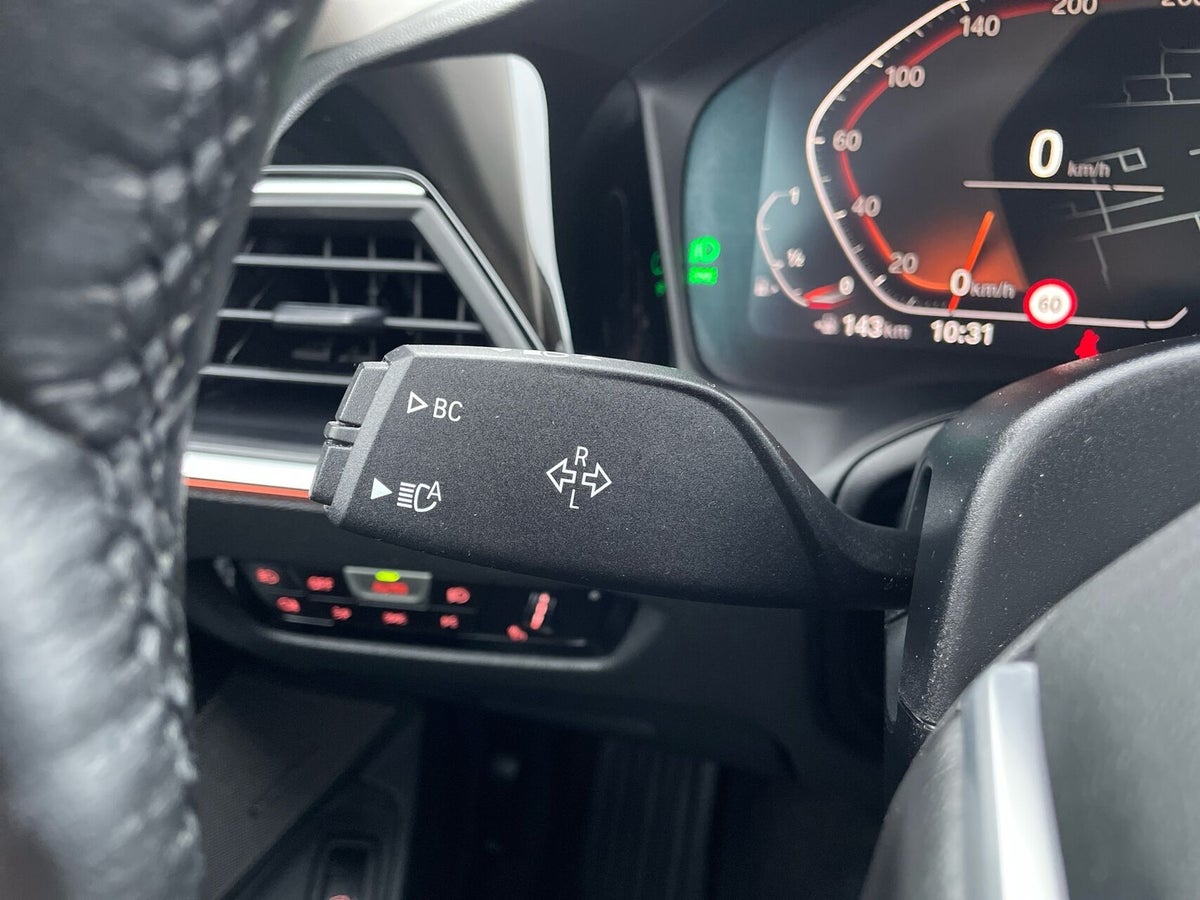 BMW 330i Touring Sport Line aut. billede 24