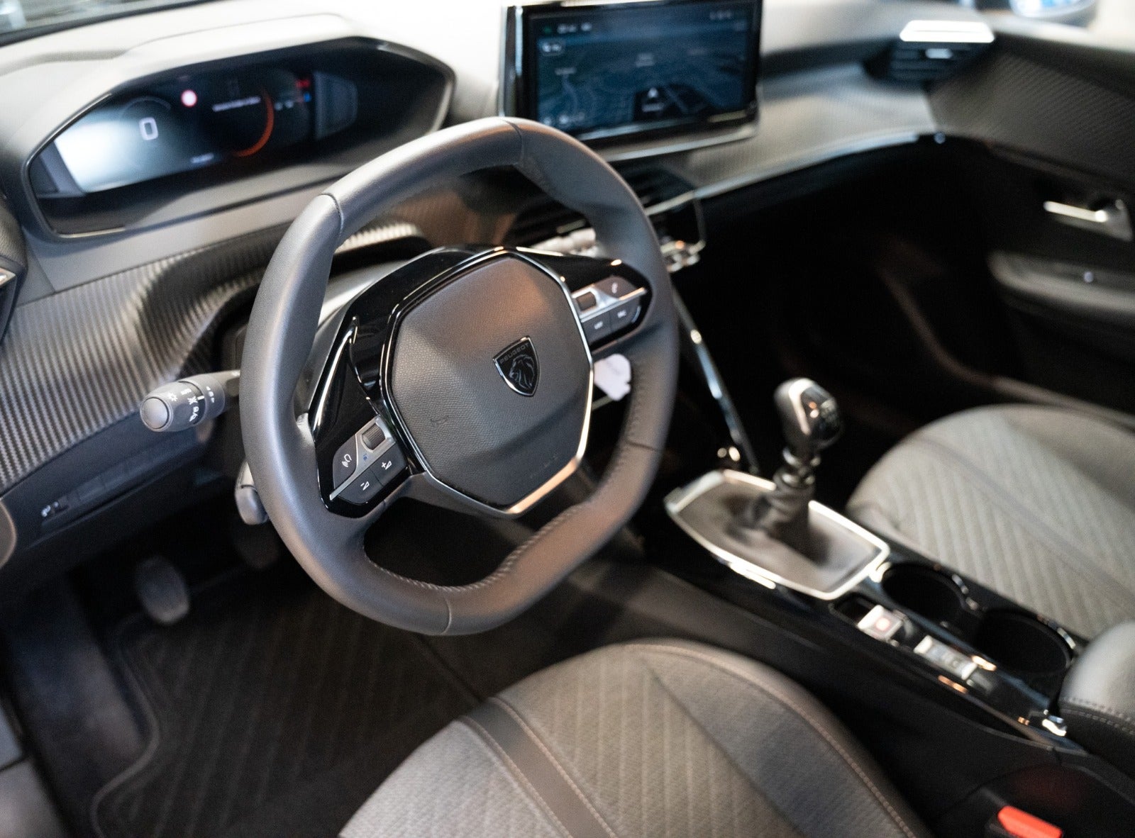 Billede af Peugeot 208 1,2 PureTech 100 Allure