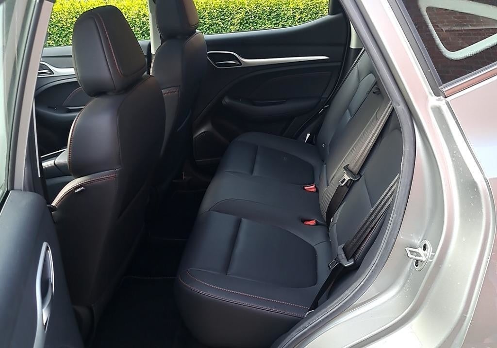 MG ZS Luxury