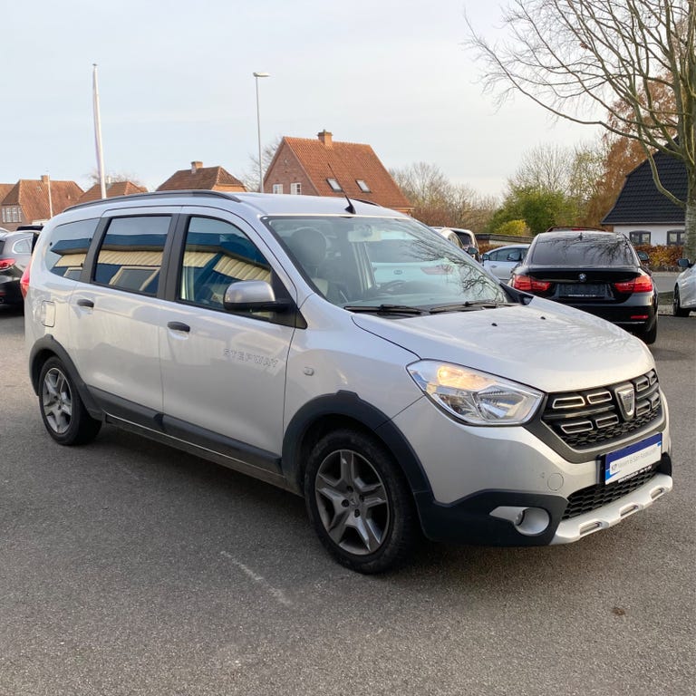 Dacia Lodgy Stepway dCi 90 7prs