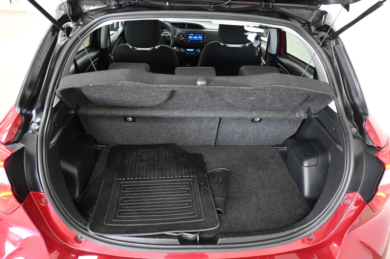 Toyota Yaris VVT-iE T3 Premium MDS