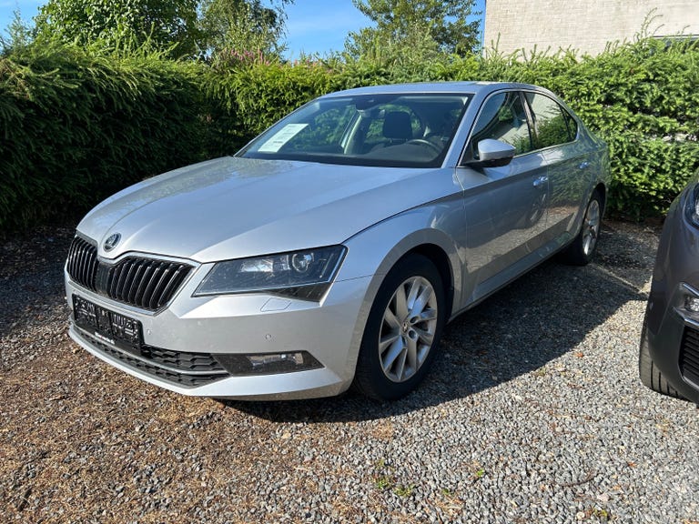 Skoda Superb TDi 120 Style DSG