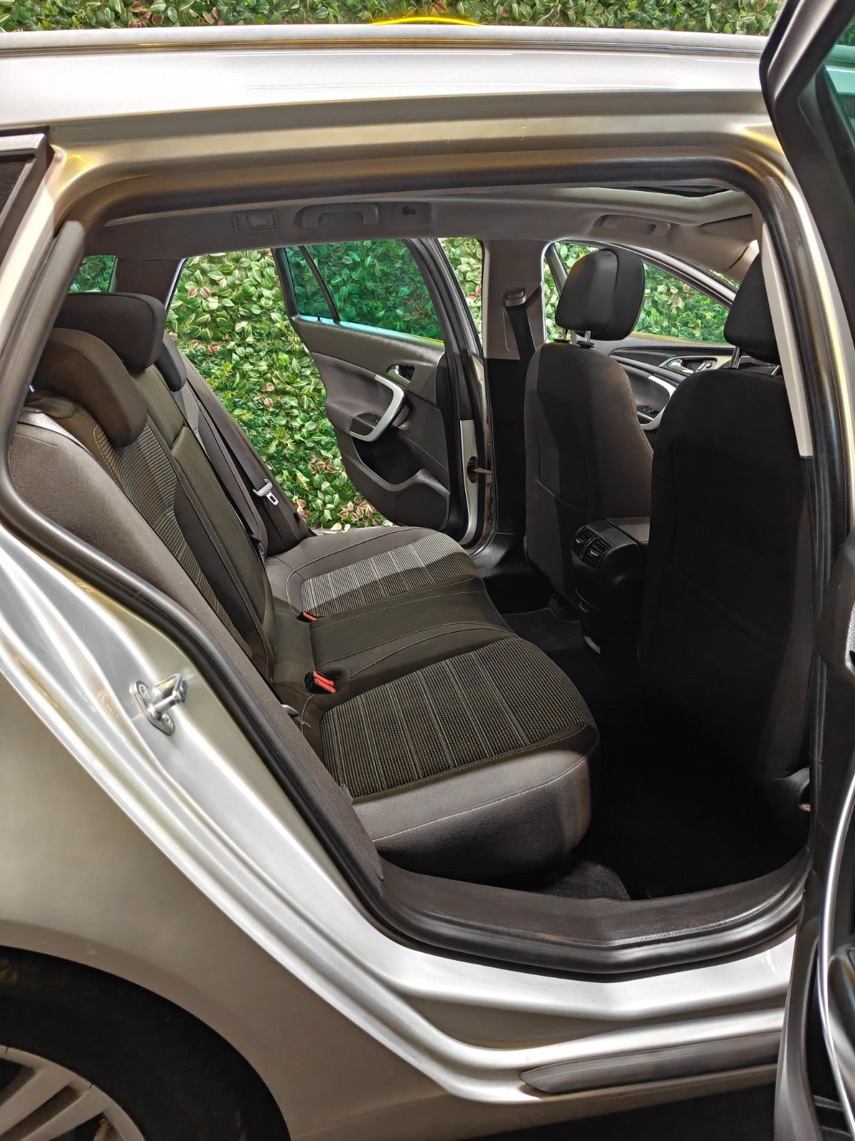 Billede af Opel Insignia 1,6 CDTi 136 Cosmo Sports Tourer
