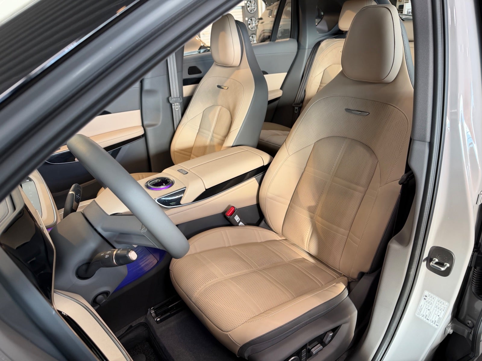 Billede af Hongqi EHS7 111 Exclusive