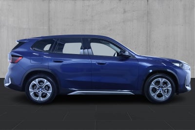 BMW iX1 eDrive20 X-Line BMW iX1 eDrive20 X-Line - 2