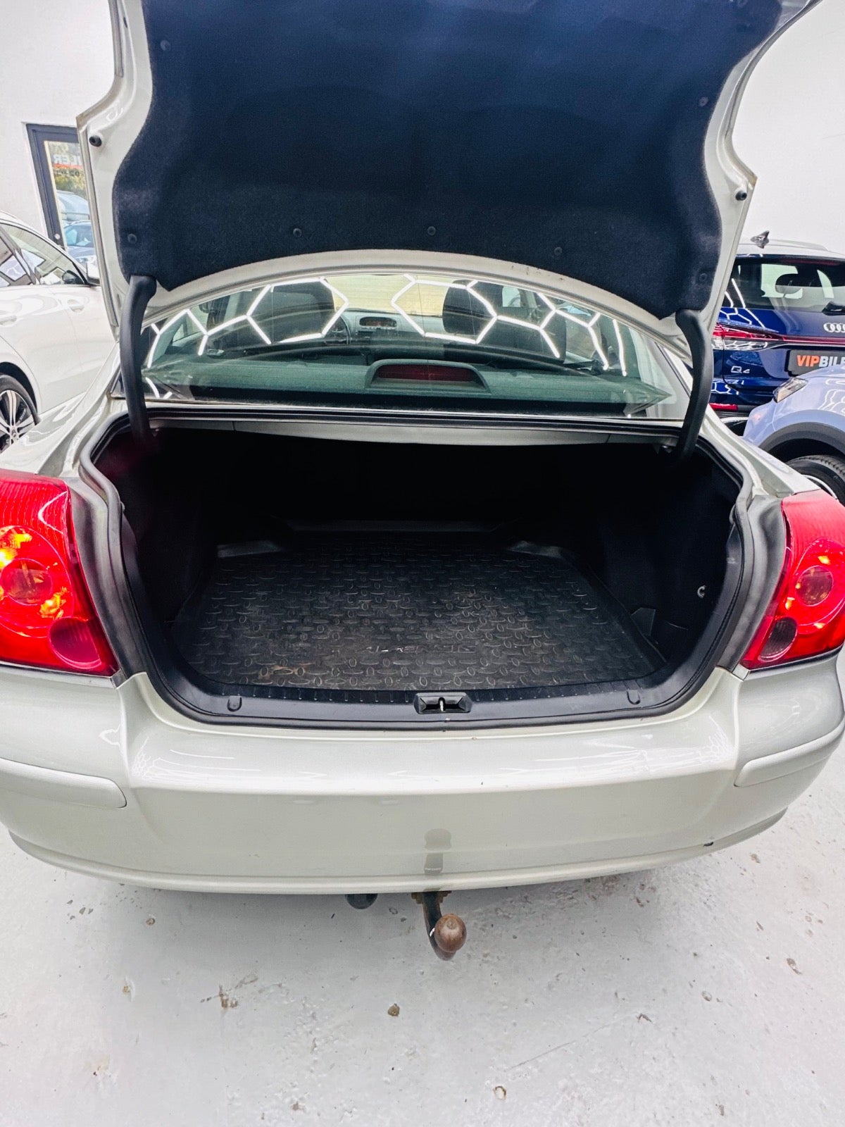 Billede af Toyota Avensis 1,8 VVT-i Sol
