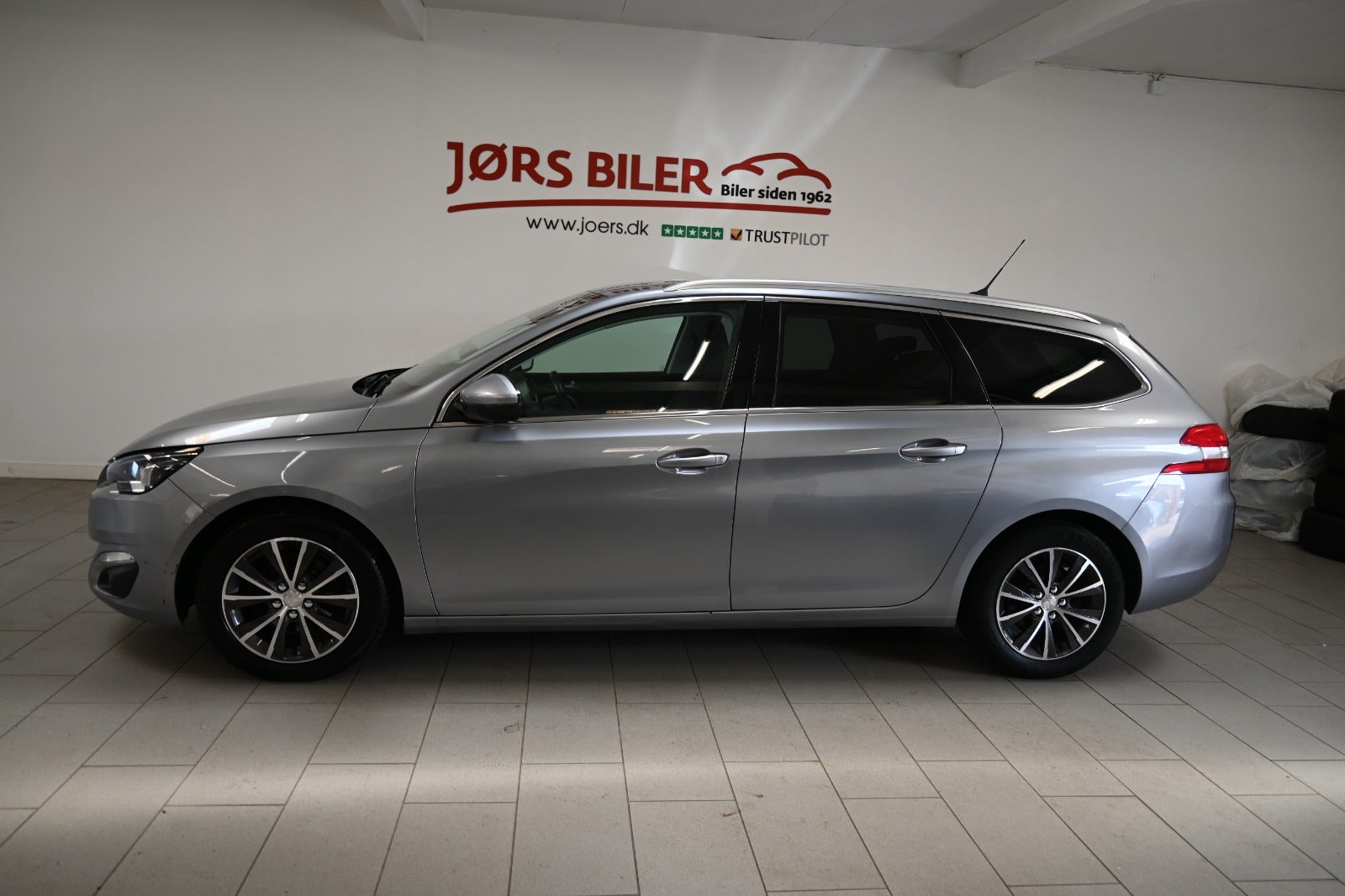 Peugeot 308 BlueHDi 120 Allure SW EAT6