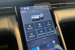 Ford Explorer Premium Extended Range