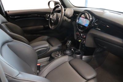 MINI Cooper SE Classic Trim