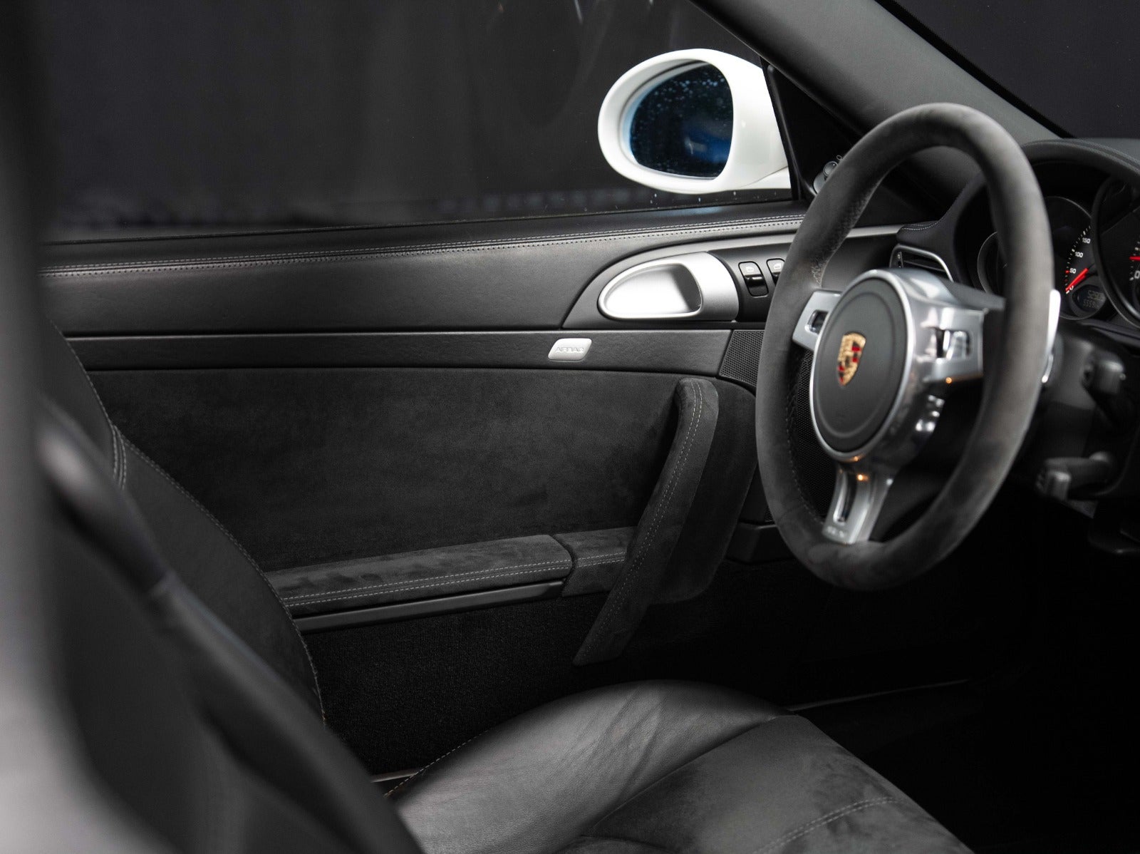 Gallery image 18 of 18