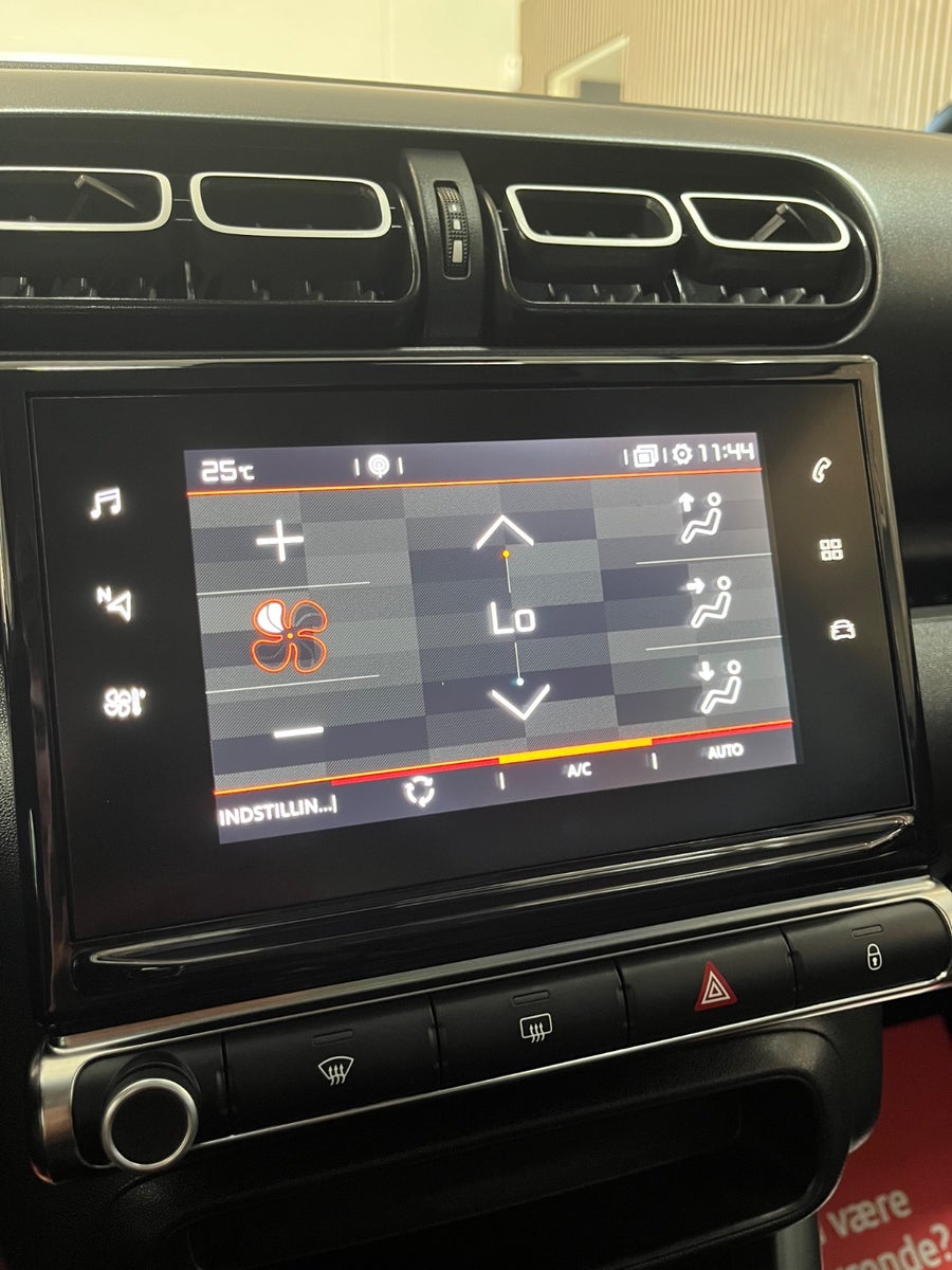 Citroën C3 Aircross PureTech 130 Shine Sport EAT6 Citroën C3 Aircross PureTech 130 Shine Sport EAT6
