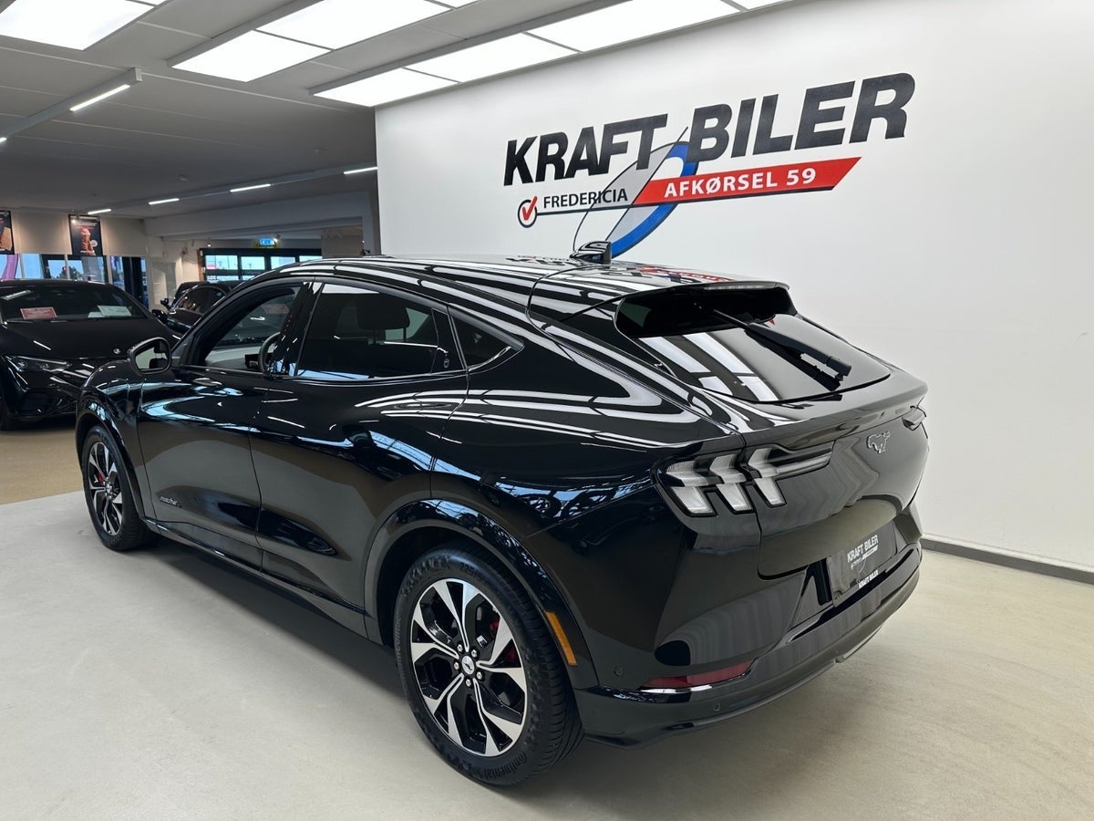Billede af Ford Mustang Mach-E 98 Premium Extended Range
