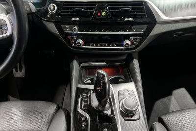 BMW 530e Touring M-Sport aut.