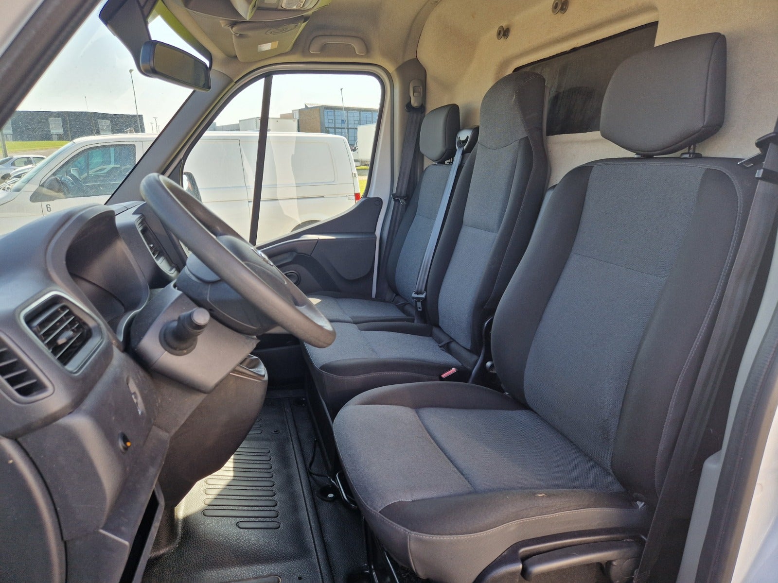 Billede af Nissan NV400 2,3 dCi 150 L2H2 Kassevogn