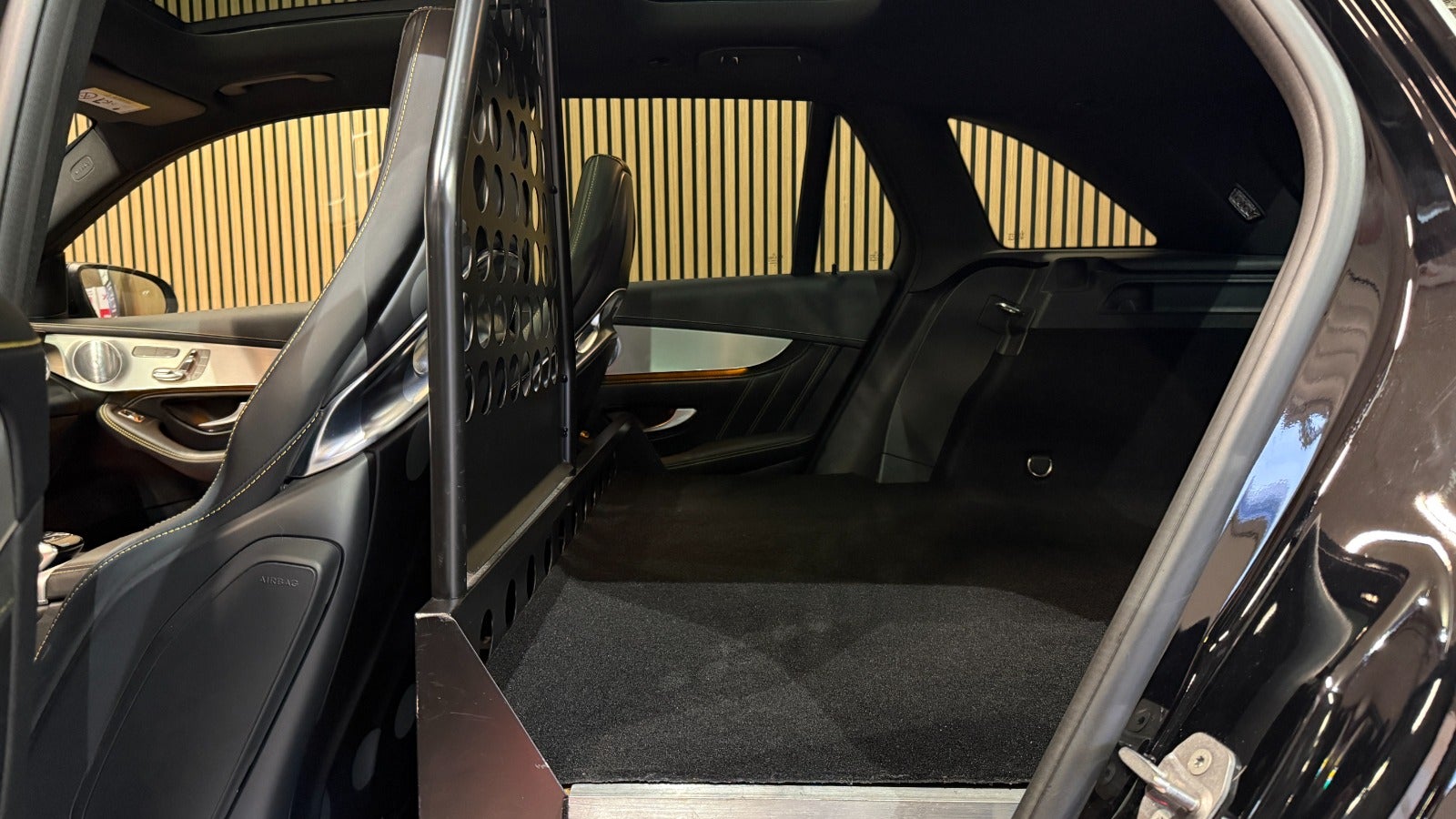 Billede af Mercedes GLC63 4,0 AMG S aut. 4Matic+ Van