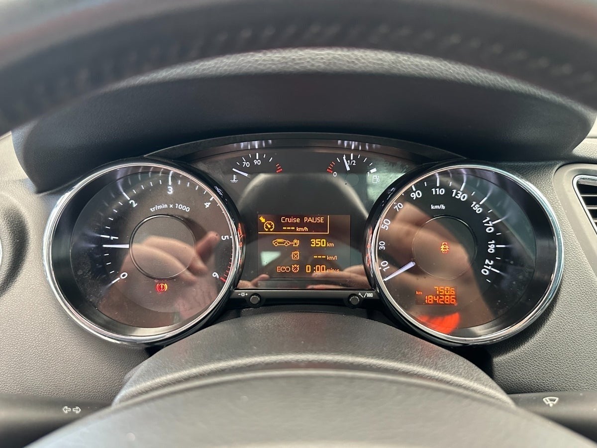 Billede af Peugeot 5008 1,6 BlueHDi 120 Allure 7prs