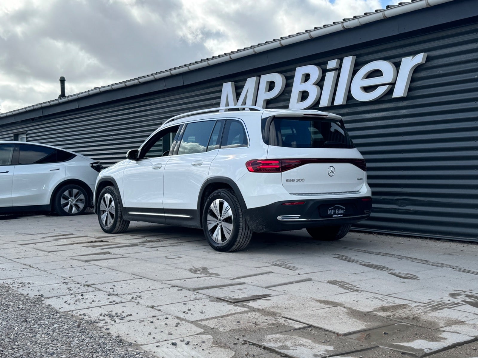 Billede af Mercedes EQB300  Progressive 4Matic