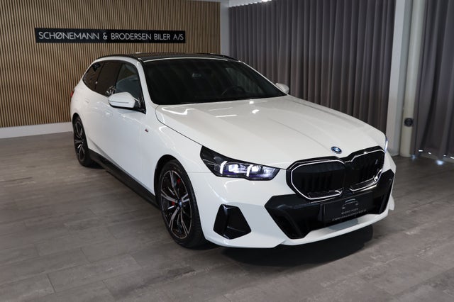BMW i5  eDrive40 Touring M-Sport Pro