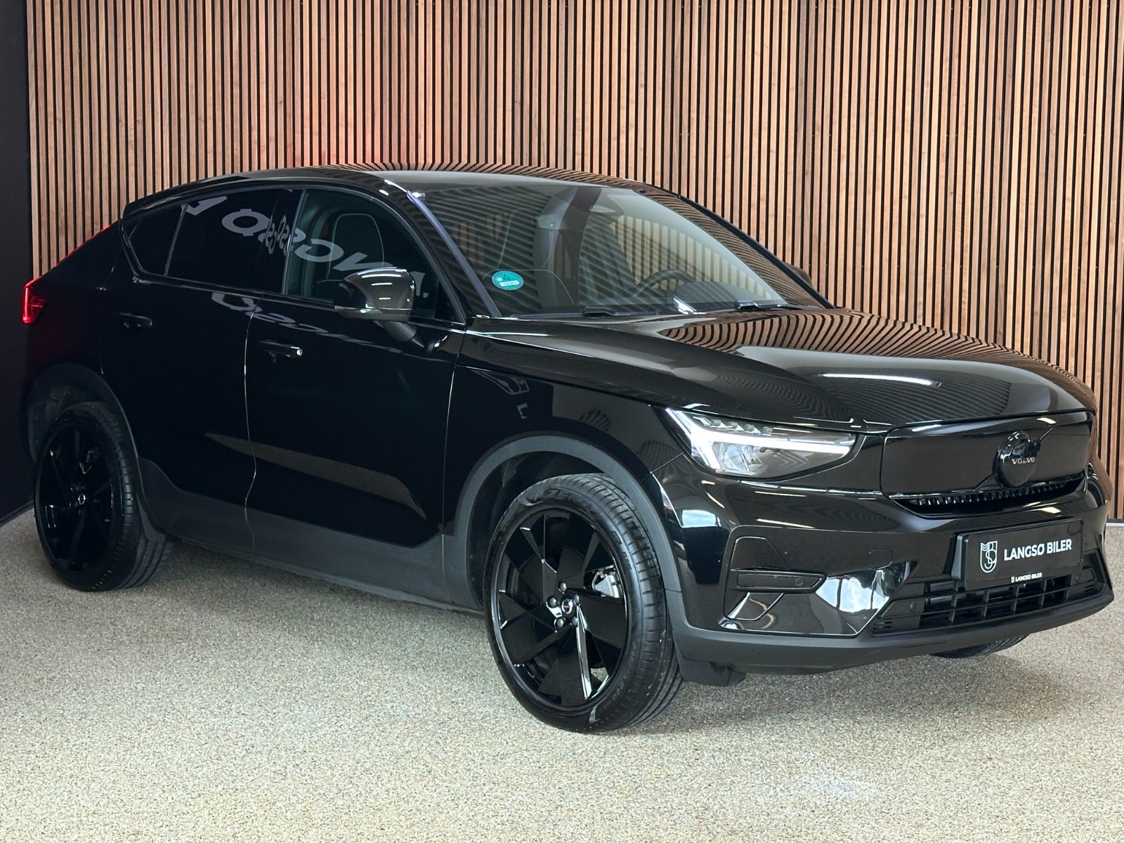 Billede af Volvo EC40  Extended Range Black Edition Plus