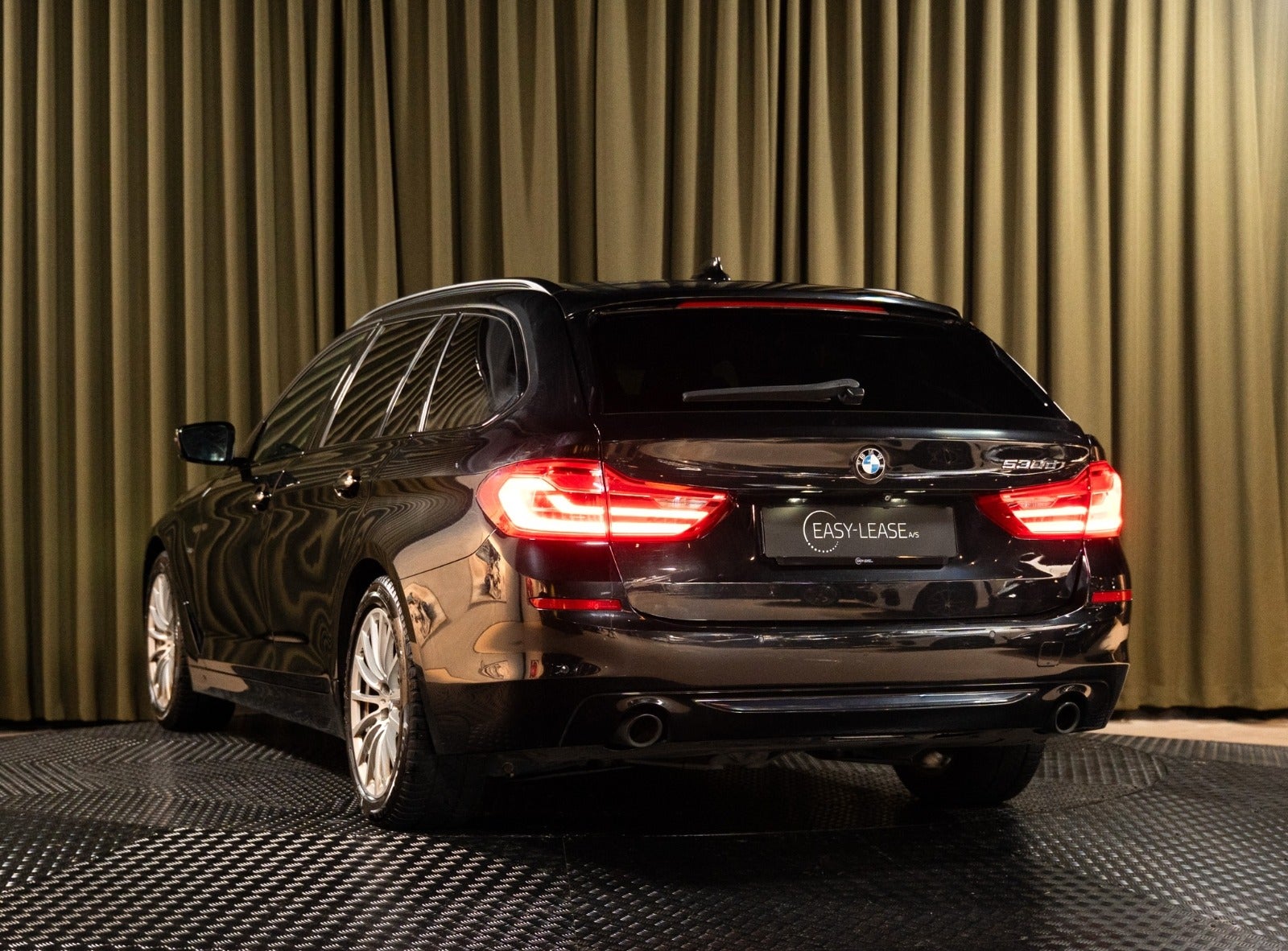 Billede af BMW 530d 3,0 Touring Sport Line aut.