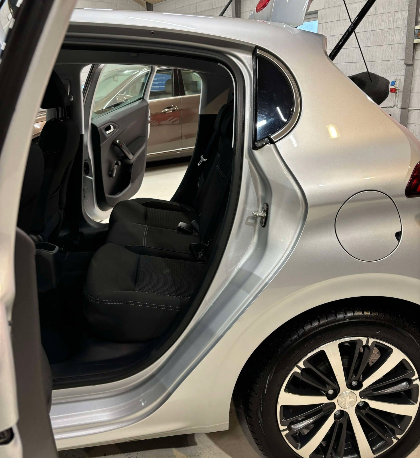 Billede af Peugeot 208 1,6 BlueHDi 75 Desire