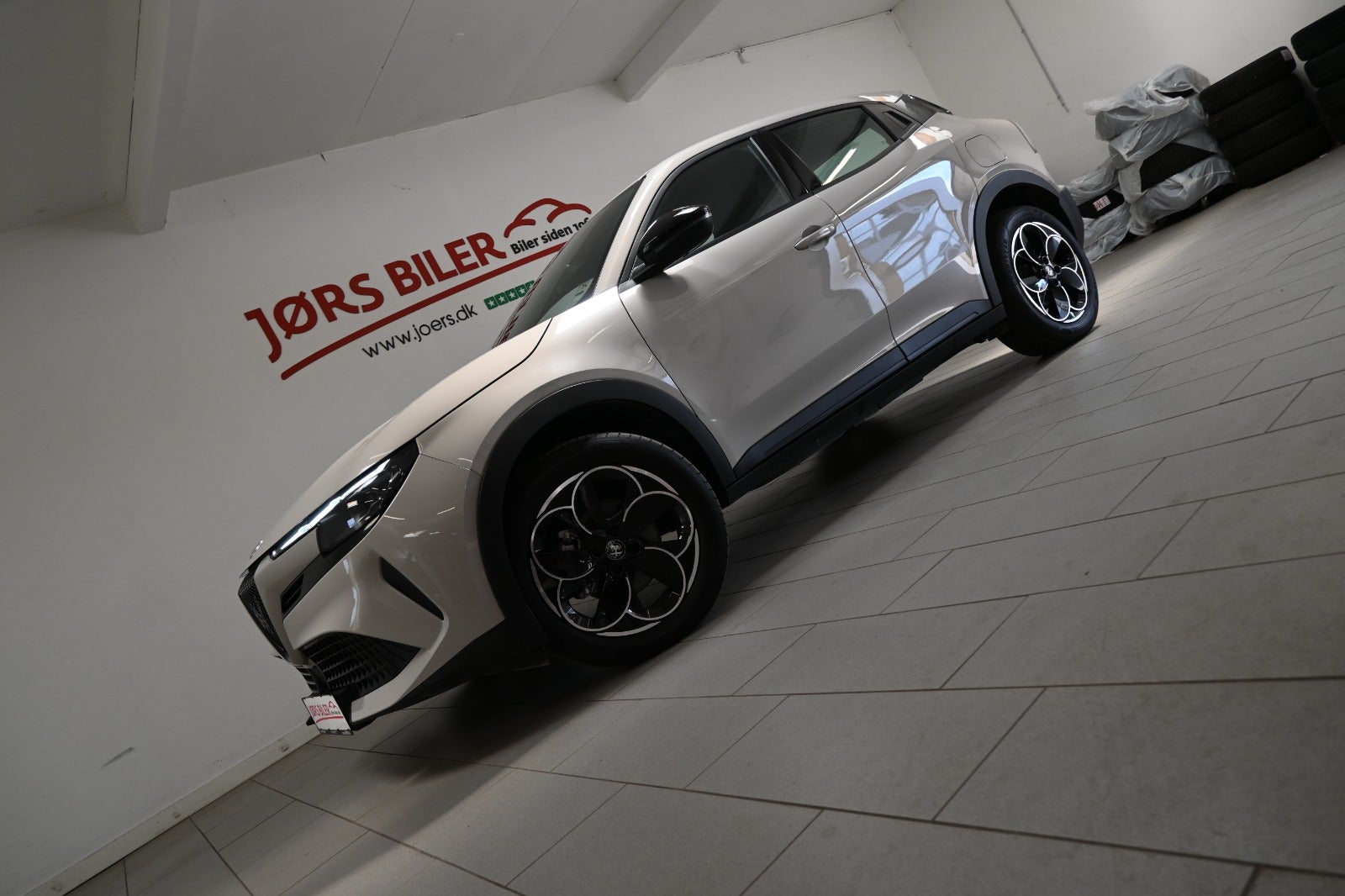 Alfa Romeo Junior Elettrica Core
