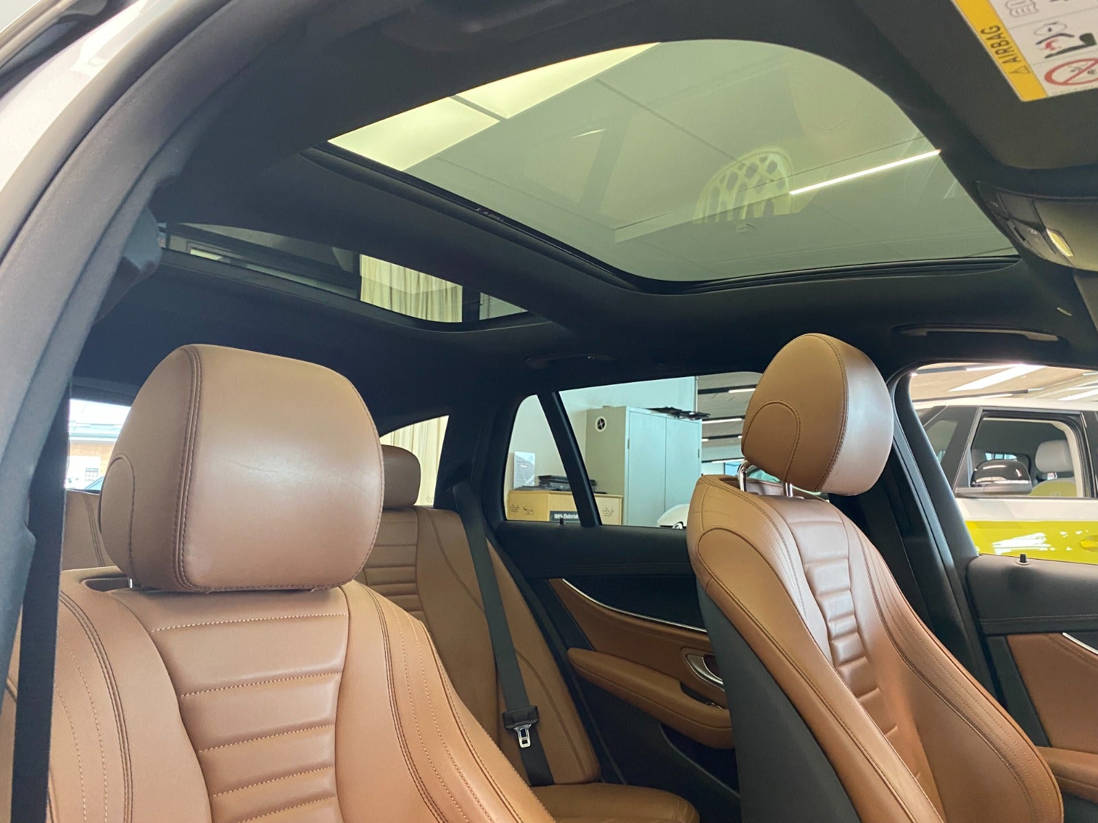 Billede af Mercedes E300 de 2,0 Advantage AMG stc. aut.